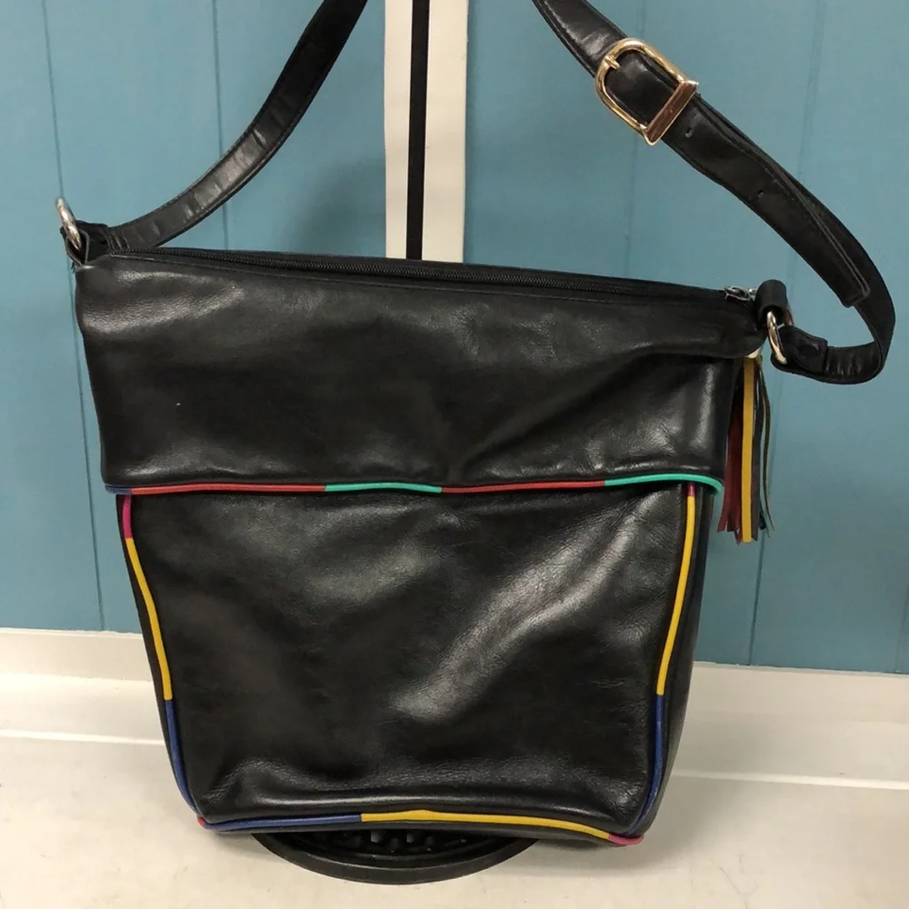 Vtg y2k 90’s rainbow color trim black leather‎ purse crossbody purse 11” x 9”
